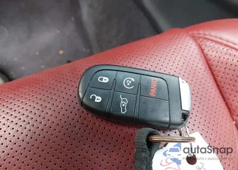 2017 Jeep Grand Cherokee Srt 4X4 из США, поврежденный, VIN 1C4RJFDJ8HC653924